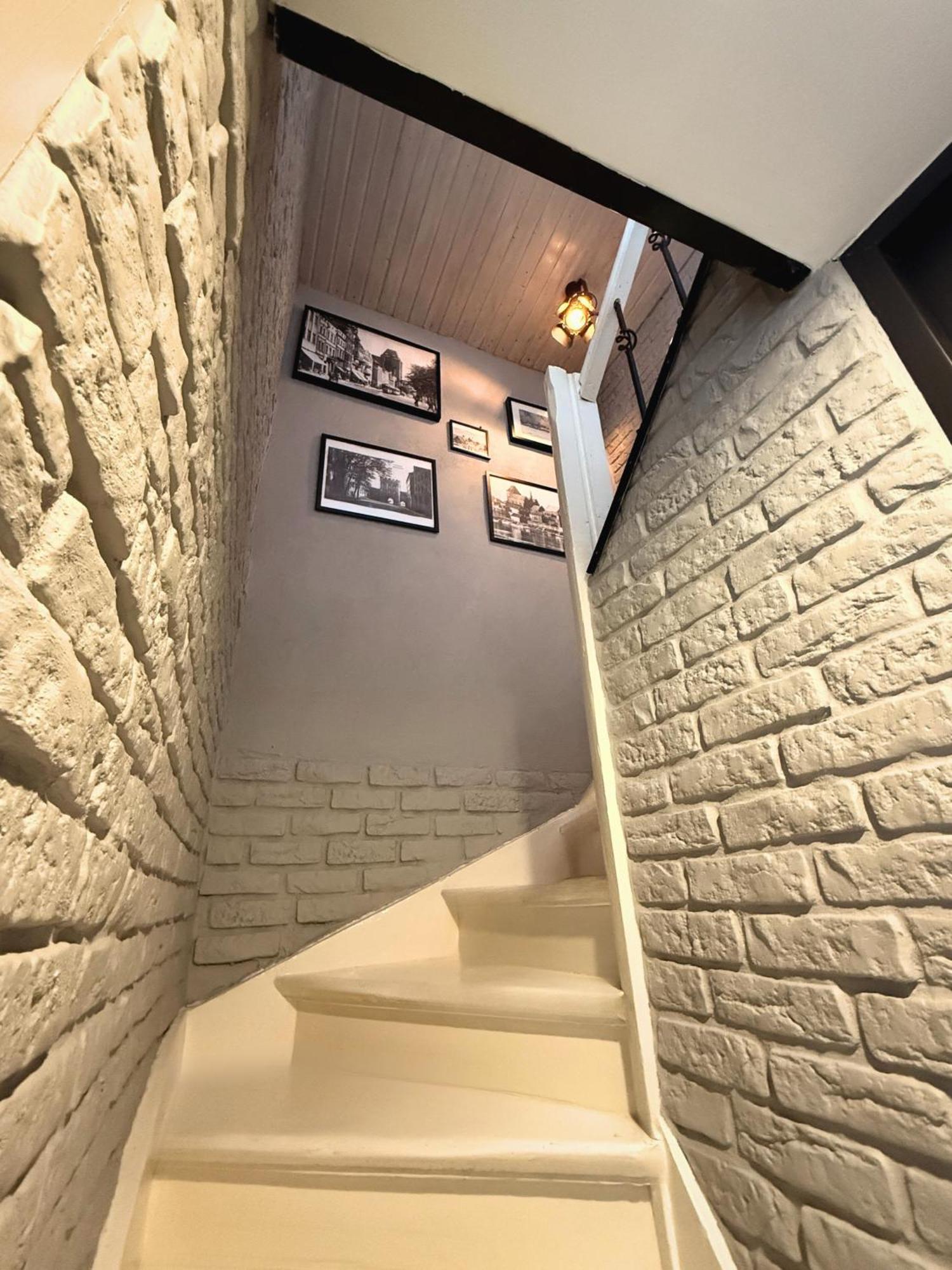 Apartament Z Widokiem Na Pomnik Kopernika - Rynek Staromiejski Stary Toruń Buitenkant foto
