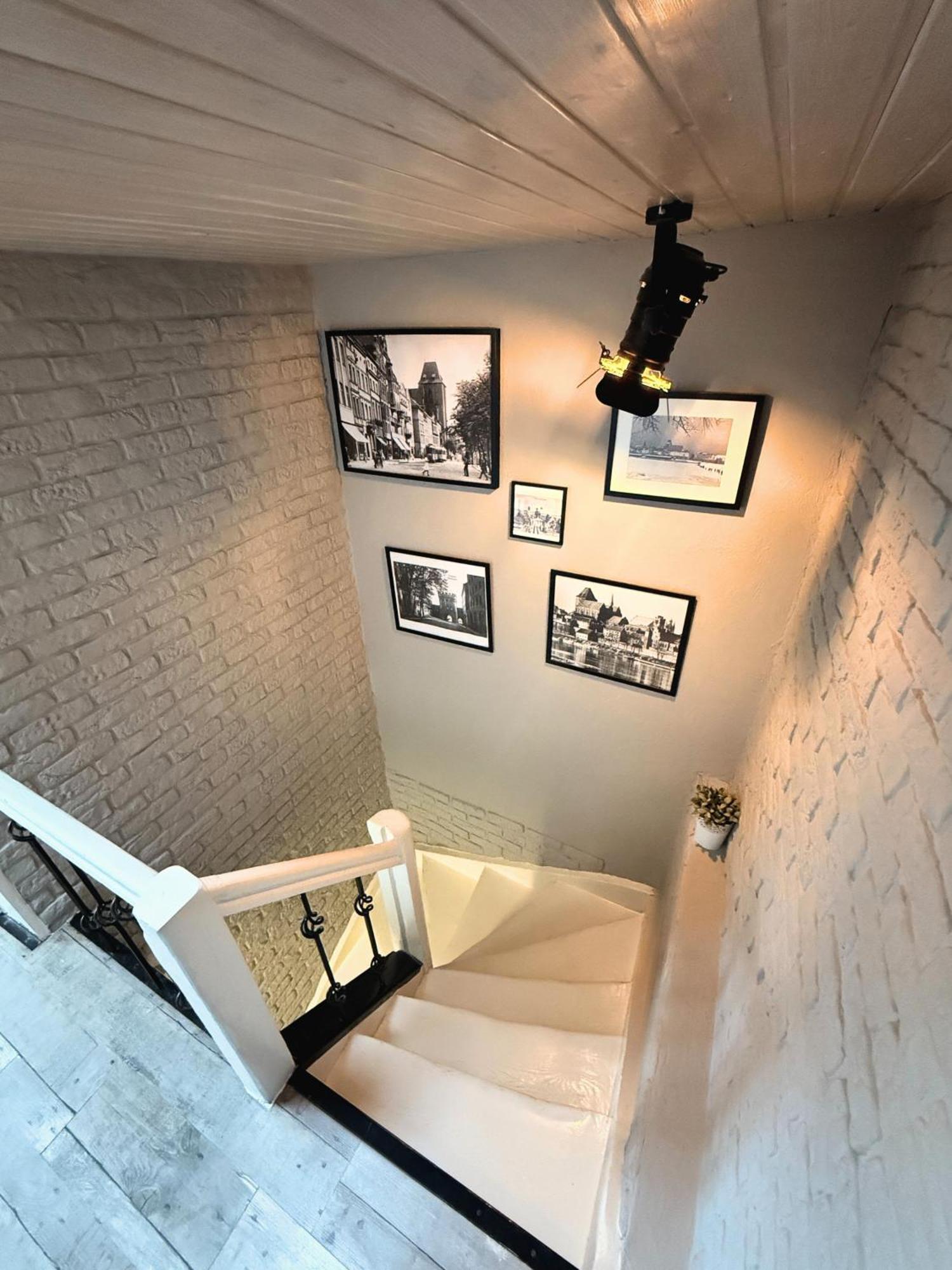Apartament Z Widokiem Na Pomnik Kopernika - Rynek Staromiejski Stary Toruń Buitenkant foto